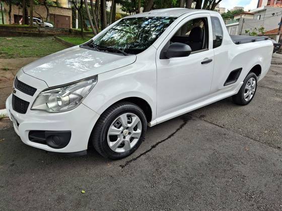 CHEVROLET MONTANA 1.4 MPFI LS CS 8V FLEX 2P MANUAL